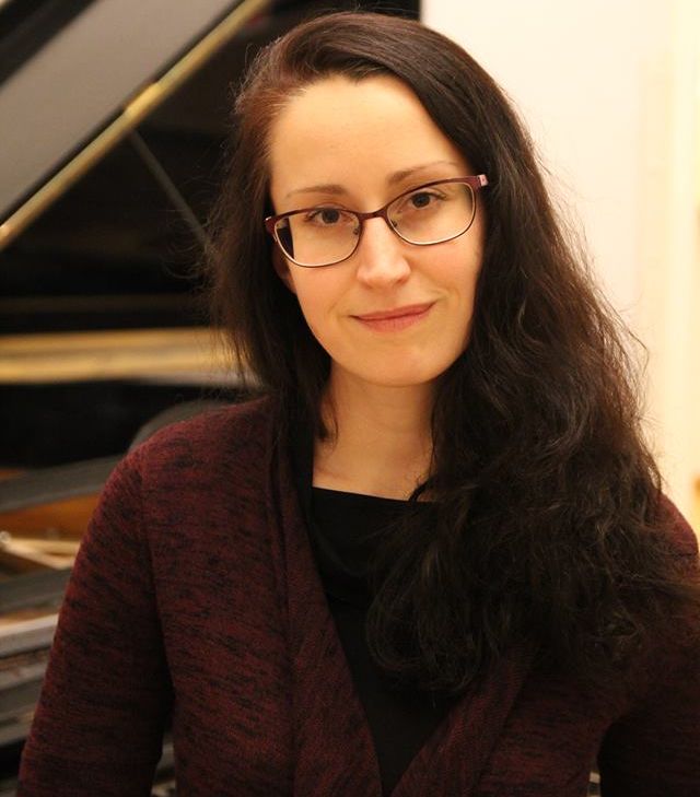 Ozsvart Viktoria btk