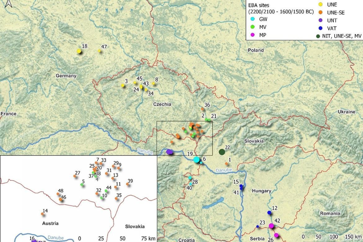 Dunán innen, Dunán túl: Közép-Európa népességtörténete Kr. e. 2200 – 1500 között