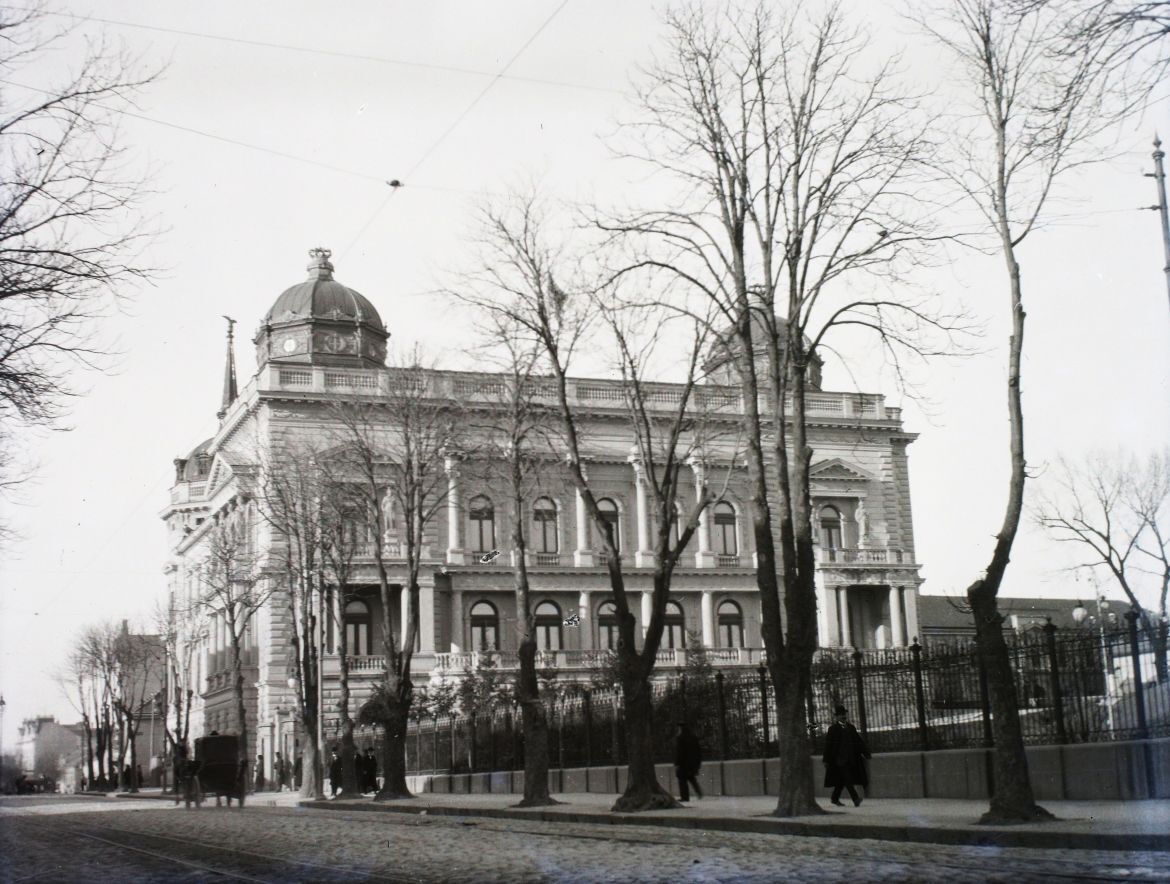 a szerb kiralyi palota belgradban 1906