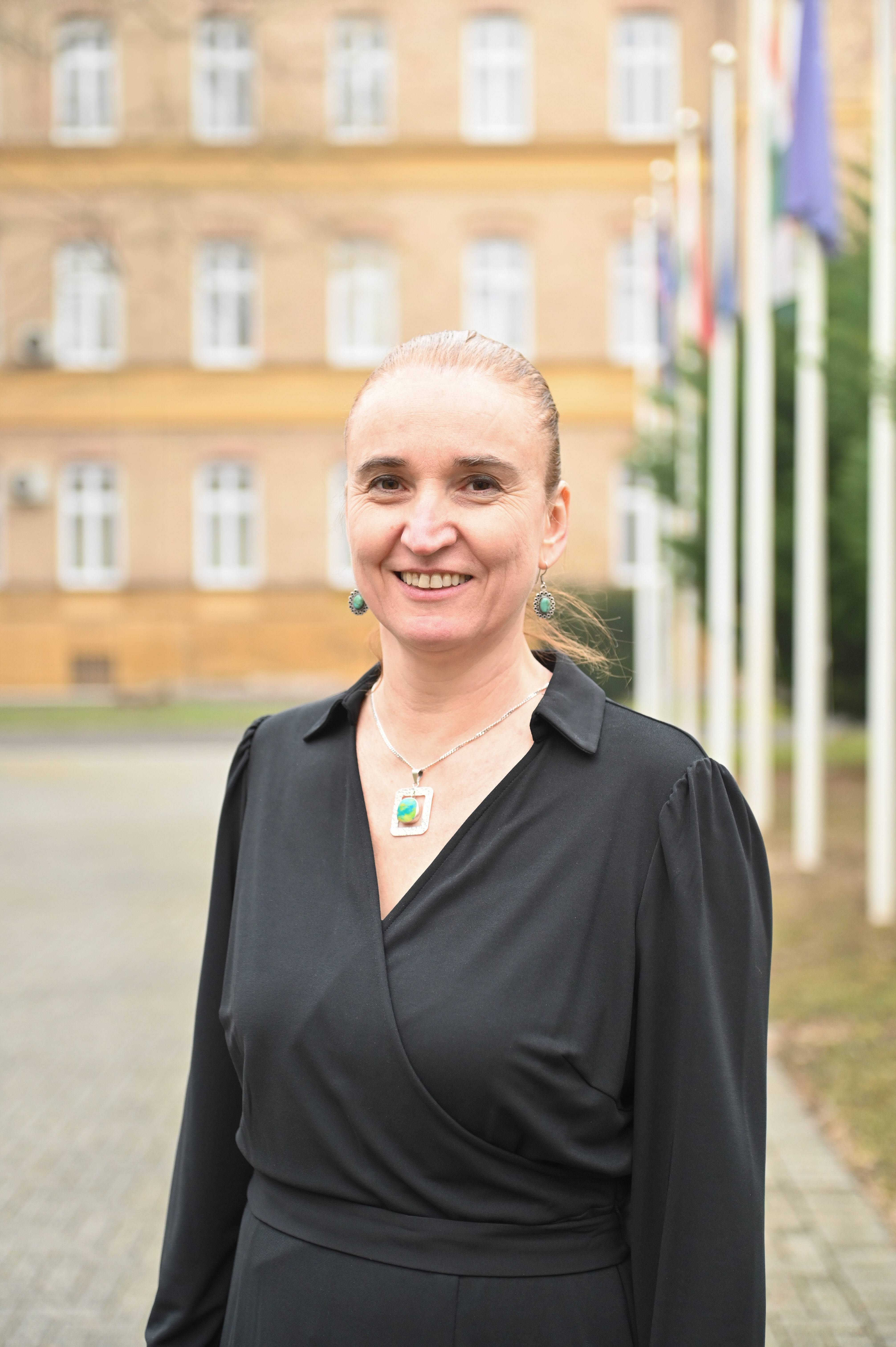 Szente Varga Monika foto