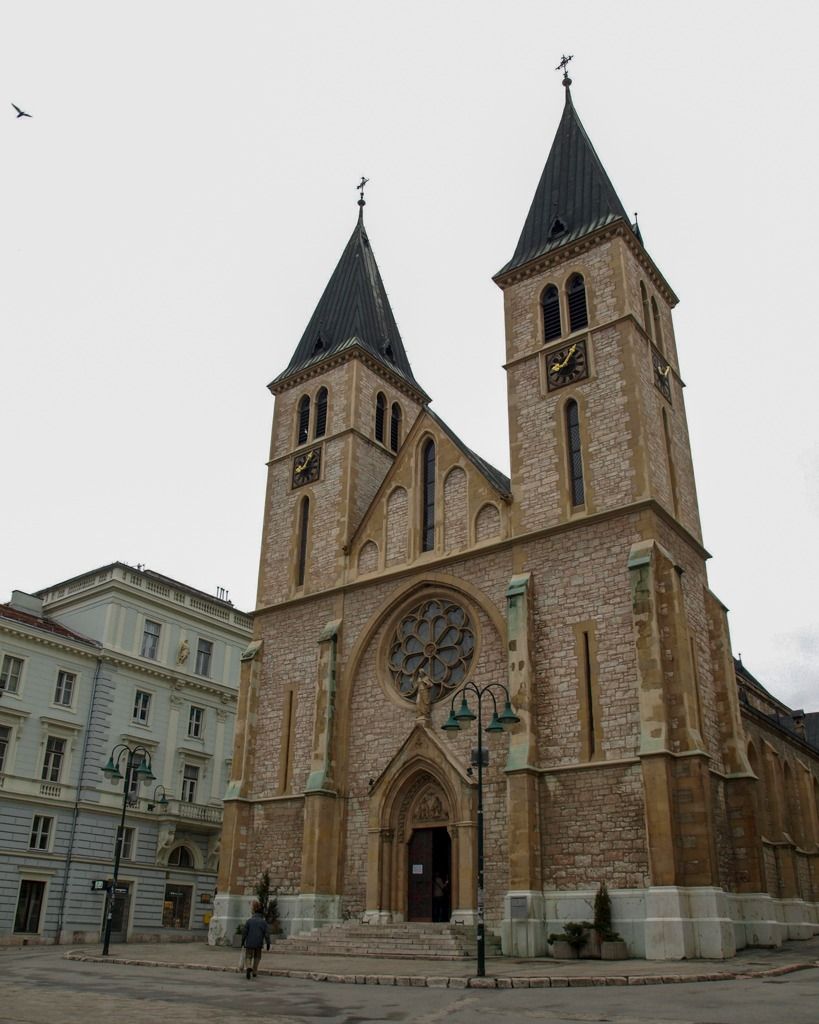 Glossza – Nyugat-Balkán 5.: Ahol a balkáni keresztutak találkoznak – A középkori Bosznia vallási öröksége