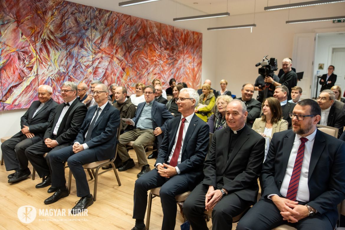 Fraknói Vilmos-díjat kapott Molnár Antal. Fotó: Lambert Attila/Magyar Kurír