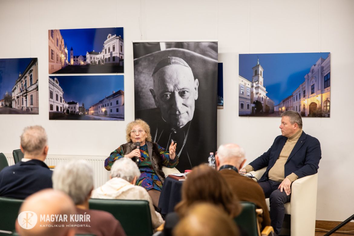 Balogh Margit részvételével mutatták be Mindszenty József életművét a Háló Közösségi Központban. Fotó: Lambert Attila/Magyar Kurír