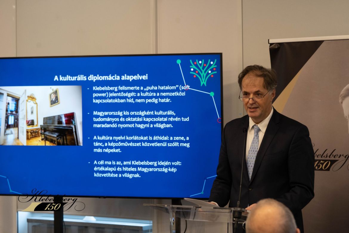 Csaba Gábor köszöntője