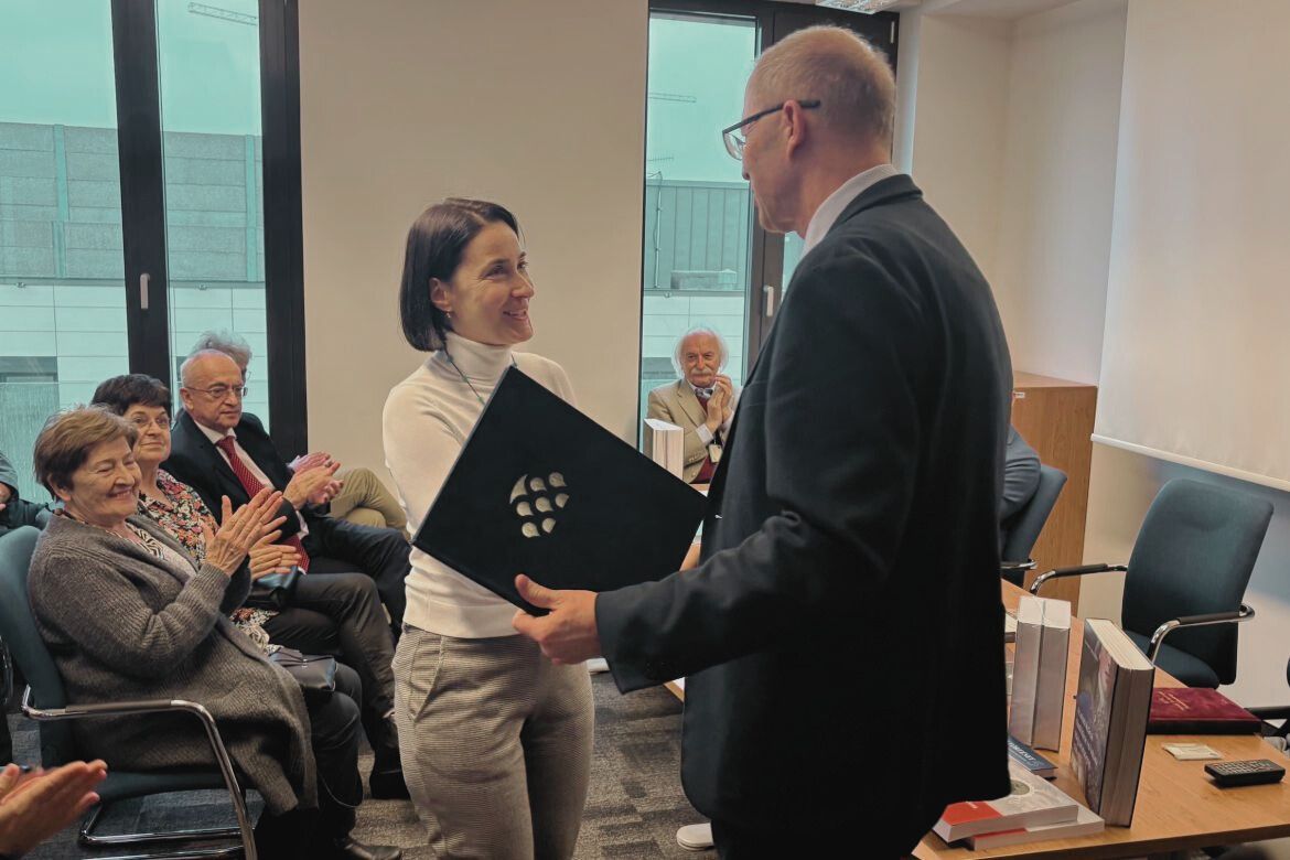 Péter Katalin-díjat kapott Cziráki Zsuzsanna