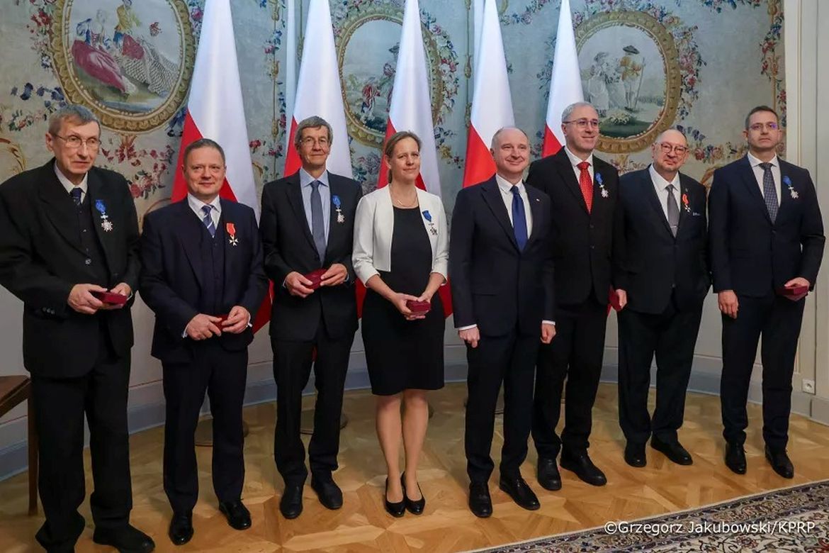 Rangos lengyel állami kitüntetést kapott Pók Attila