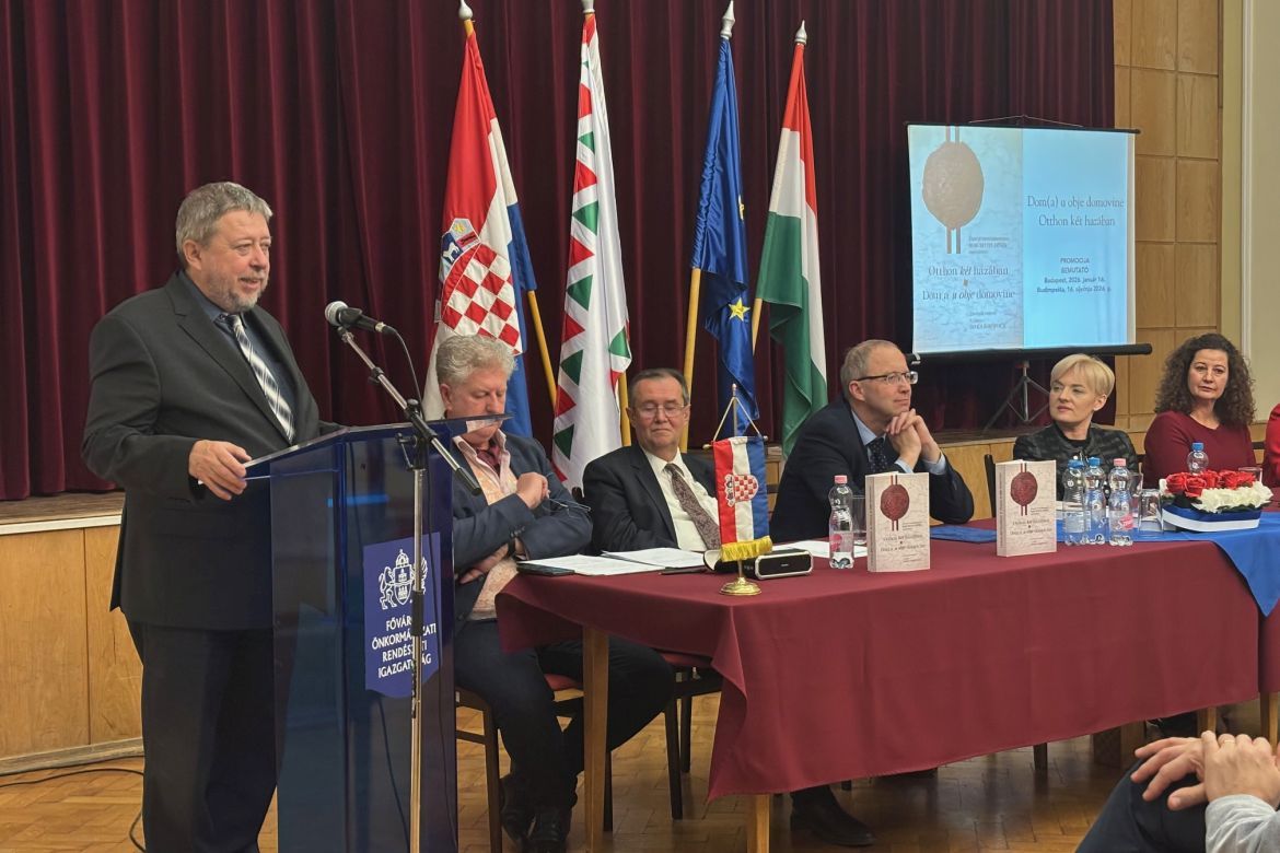 A Sokcsevits Dénes tiszteletére készült tanulmánykötet bemutatója