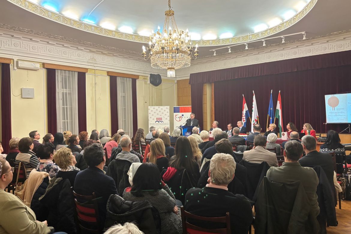 A Sokcsevits Dénes tiszteletére készült tanulmánykötet bemutatója