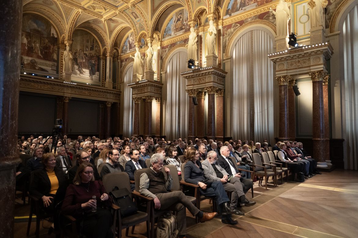 Közösségek születése a kora középkorban – Vida Tivadar akadémiai székfoglaló előadása