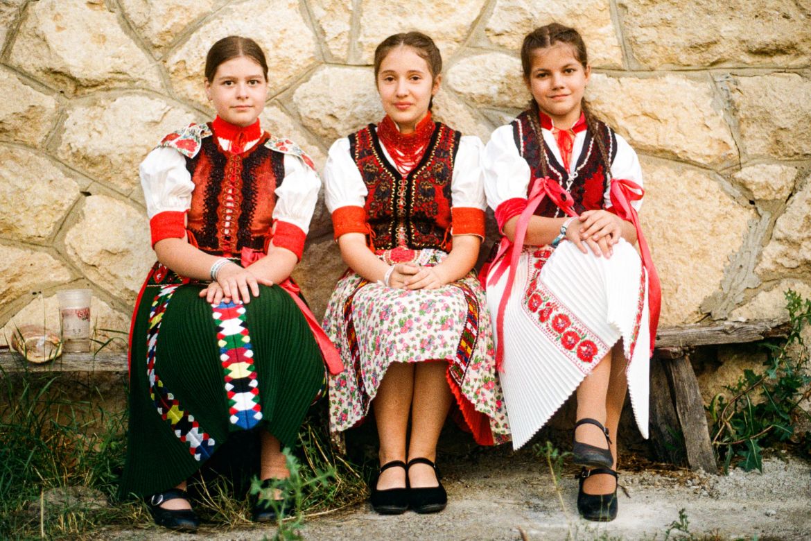 Közösségben otthon lenni: Megtartó öntudat és változó hagyomány Kalotaszegen